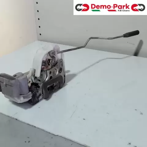 SERRATURA ANT DX Fiat PUNTO 5P B792 0