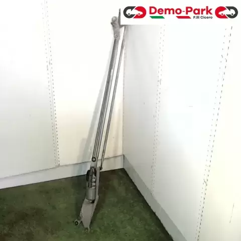 MOTORINO TERGICRISTALLO ANTERIORE Renault MODUS 3 397 020 635  82 00 141 270 0