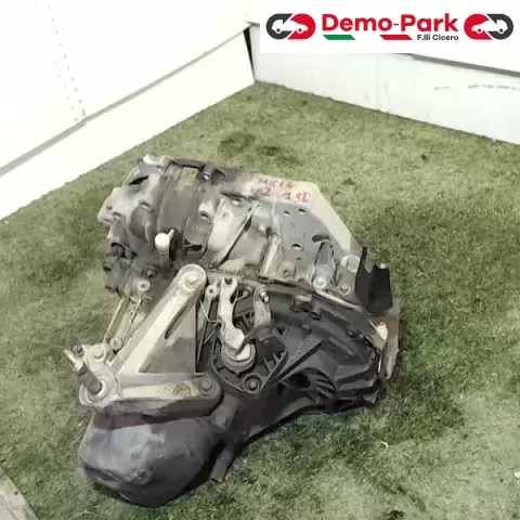 CAMBIO Nissan MICRA K12 1.5 DCI K9K 8200210038 0