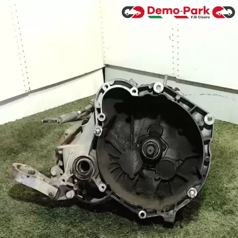 CAMBIO Fiat PUNTO III 1.9 MJET C605  9980819690 0