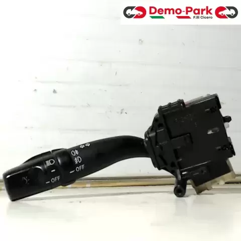 CAMBIO LUCE TOYOTA AVENSIS Toyota AVENSIS II SERIE  0