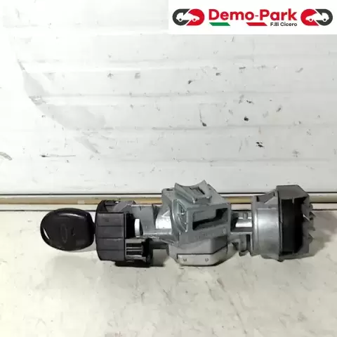 BLOCCASTERZO FORD FOCUS C-MAX Ford FOCUS  C - MAX 3m51-3f880-ac 0