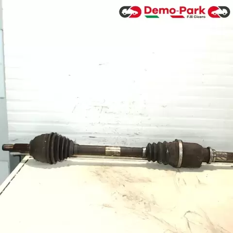 SEMIASSE SX RENAULT MEGANE 2 1.5 DCI Renault MEGANE - 1.5 DCI 8200 511122 0